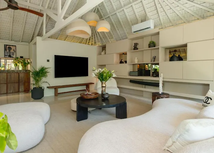 Villa Dreamora By Finder *