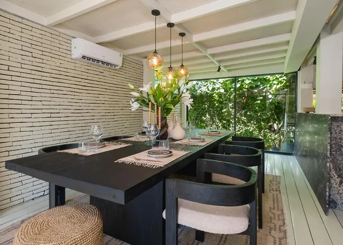 Dreamora By Finder Seminyak